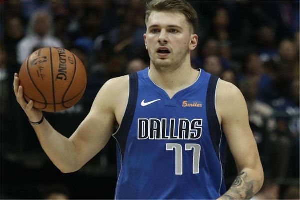 己一个标签 己一个标签